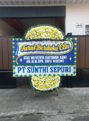 Papan Bunga Duka di Aru Selatan Utara